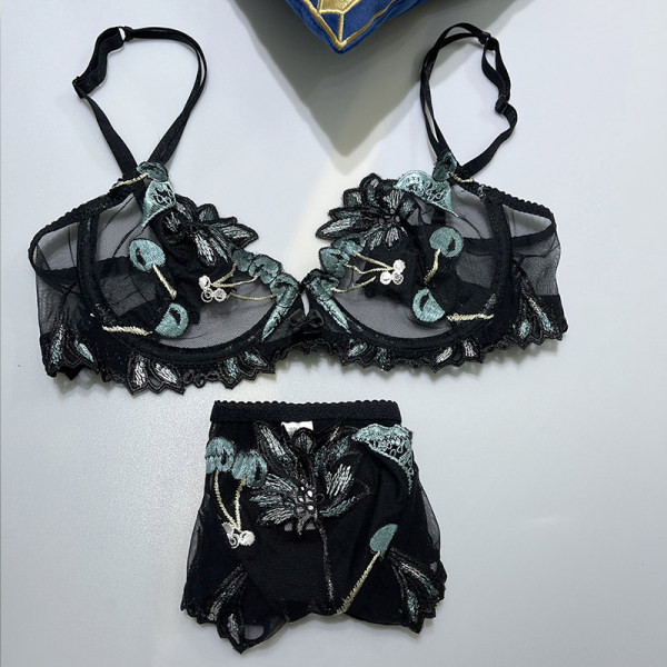 Lillemotiividega naiste komplekt