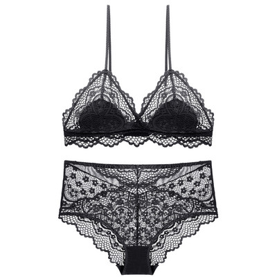 Moteriška nėriniuota trikampė liemenėlė ir bikinio rinkinys aukštu juosmeniu