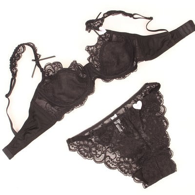 Női csipke fehérnemű szett 2 részből - melltartó és bugyi