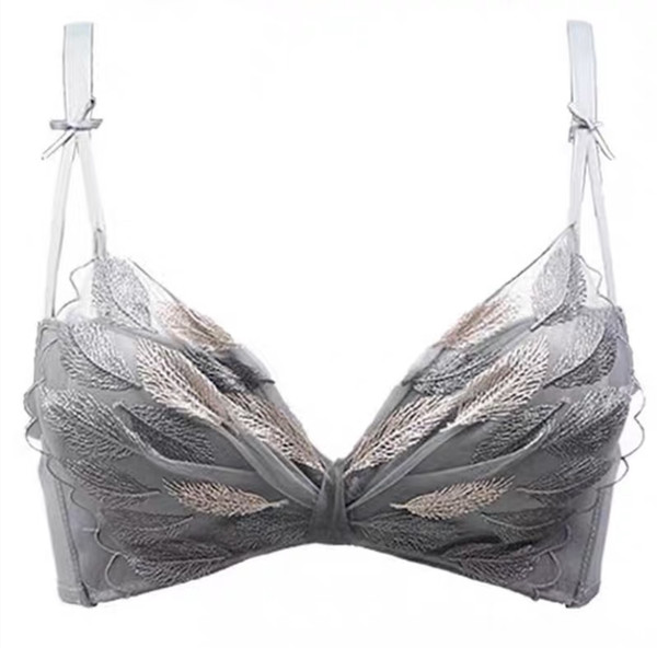 Ženski čipkasti grudnjak s tilom i vezom