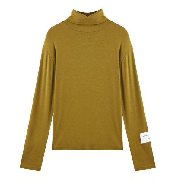 Есенна дамска блуза с висока яка 