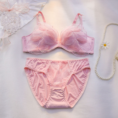 Ženski dvodijelni komplet donjeg rublja s vezom od čipke