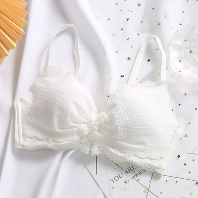 Γυναικεία εσώρουχα από rib knit και δαντέλα