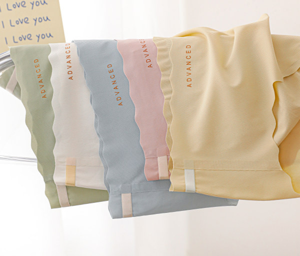 Chiloți de damă cu talie înaltă - mai multe culori