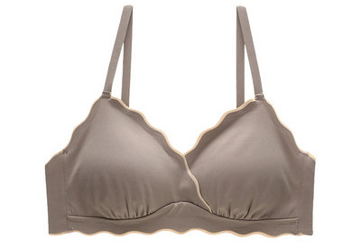 Besiūlė moteriška liemenėlė su reguliuojamais petnešėlėmis