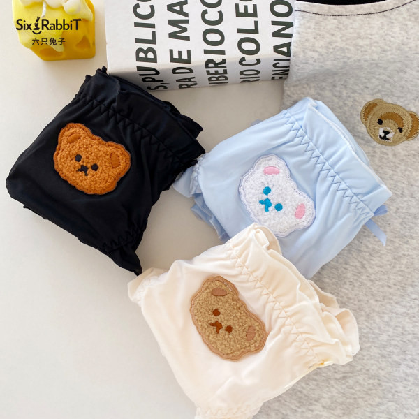 Ženski bikini s trakom i kovrčama