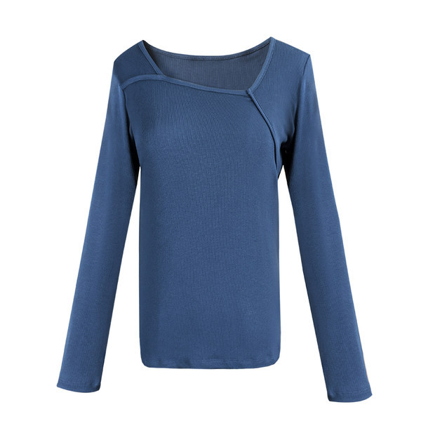 Ühevärviline naiste kandilise kaelusega pluus