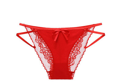 Ženske gaćice s trakom i čipkom