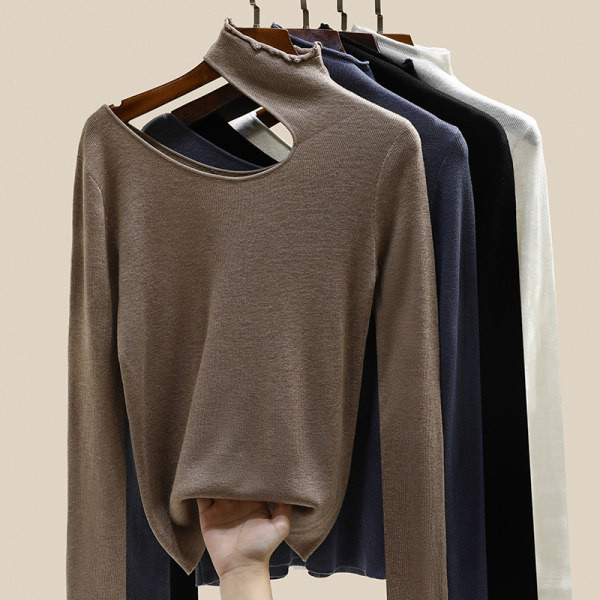 Novi model ženske bluze sa polo kragnom i izrezanim dijelom