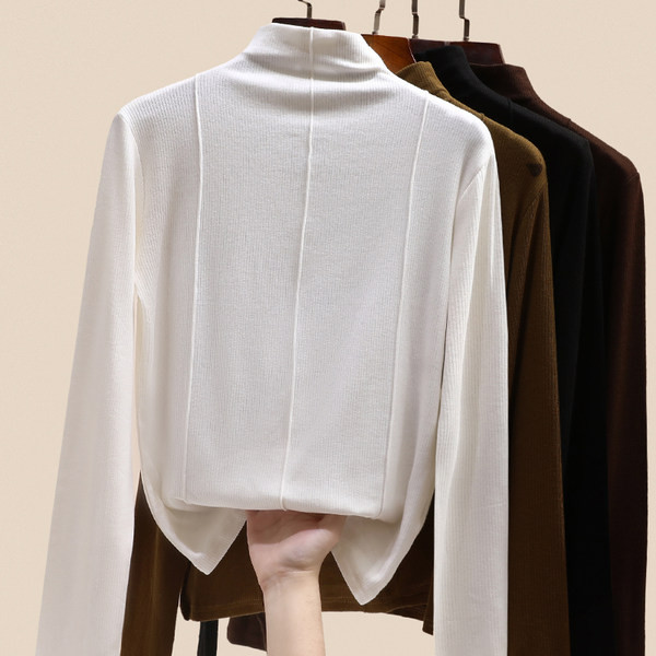 Novi model ženske bluze sa polo kragnom i dugim rukavima