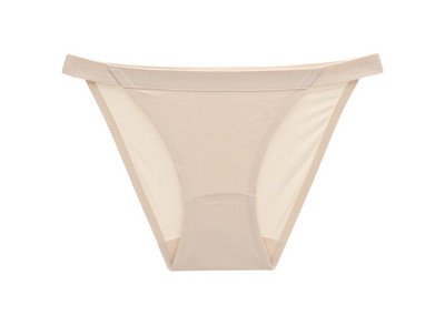 Slip de damă de culoare uni, confecționat din țesătură respirabilă, cu talie înaltă