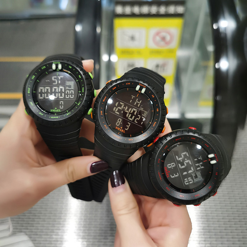SMAEL márkájú férfi digitális karórák 2022 luxus, vízálló modern óra férfi nappali LED kronográf elektronikus karórák 1237