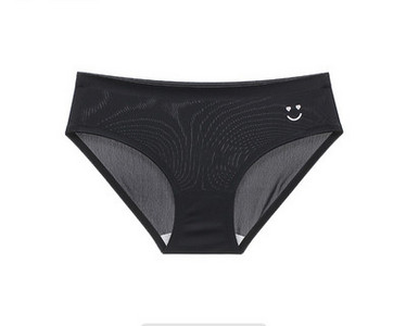 Ženske gaćice od prozračne tkanine