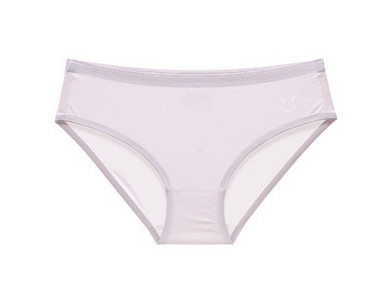 Ženske gaćice od prozračne tkanine