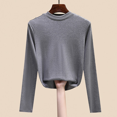 Čist model bluze dugih rukava i visoke kragne