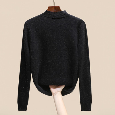 Дамска блуза с дълъг ръкав и поло яка подходяща за ежедневието