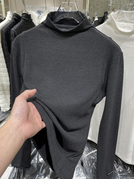 Novi model ženske bluze sa polo kragnom - više boja