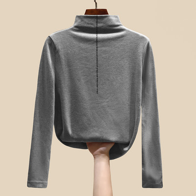 Модерна дамска блуза с поло яка