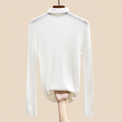 Блуза с поло яка изчистен модел