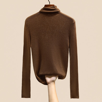 Блуза с поло яка изчистен модел