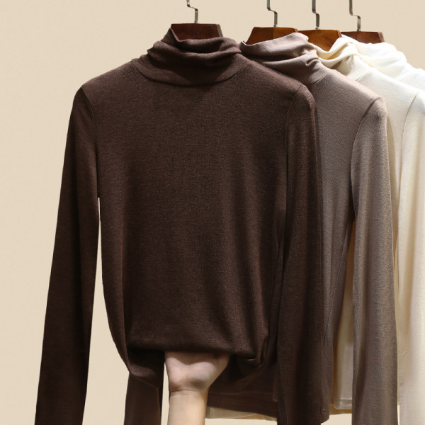 Moteriška laisvalaikio palaidinė su aukšta polo apykakle