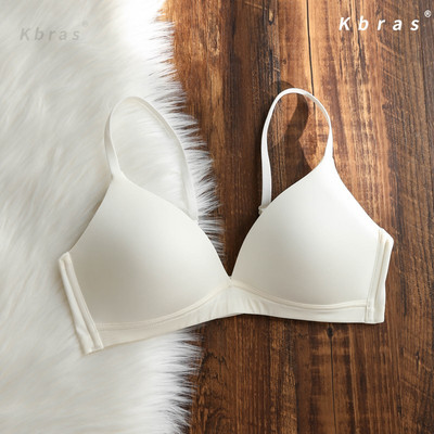 Naiste rinnahoidja kolmnurkse topsiga - mitut värvi