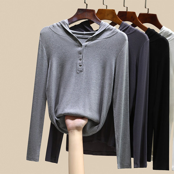 Moteriška laisvalaikio palaidinė su sagomis