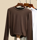 Bluză casual de damă cu mâneci lungi și decolteu O