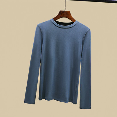 Bluză casual de damă cu mâneci lungi și decolteu O