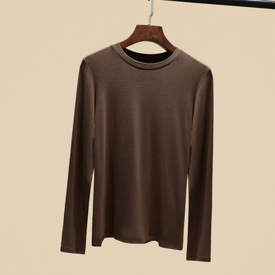 Bluză casual de damă cu mâneci lungi și decolteu O