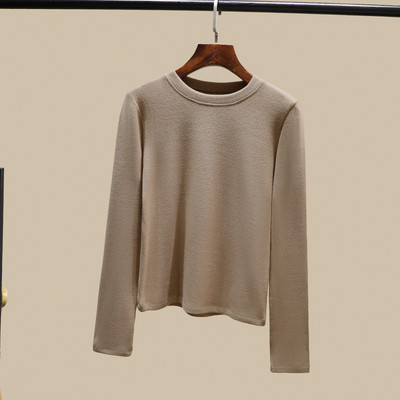 Есенна дамска блуза изчистен модел