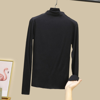 Moteriškos palaidinės švarus modelis su aukšta apykakle