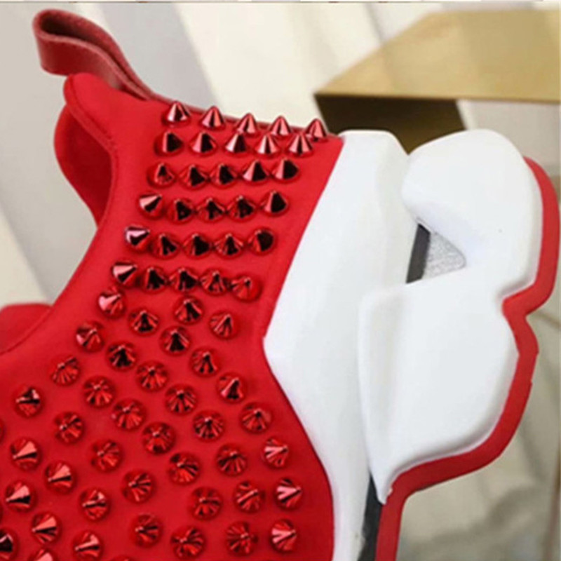 Platvormiga tossud Naiste tossud 2022 Mood Superstaar Slip-on Rivet Seasons Spordijalatsid Mugavad tennised, naine