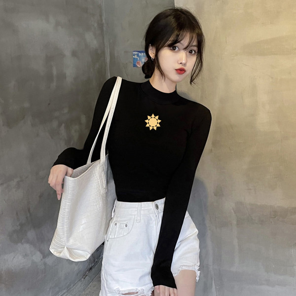 Pikkade varrukatega päikeseaplikatsiooniga vabaaja pluus naistele