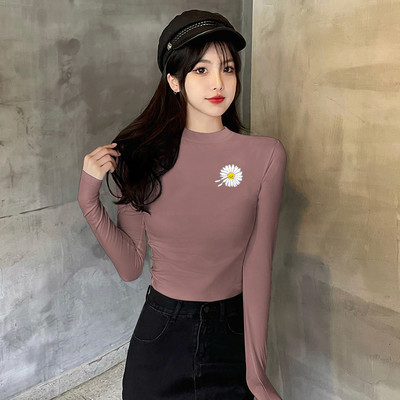 Moteriška laisvalaikio palaidinė su siuvinėjimais – kelių spalvų