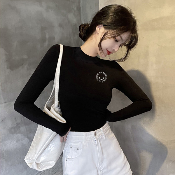 Дамска блуза с дълъг ръкав в различни цветове 