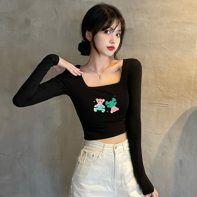 Изчистен модел дамска блуза в два цвята