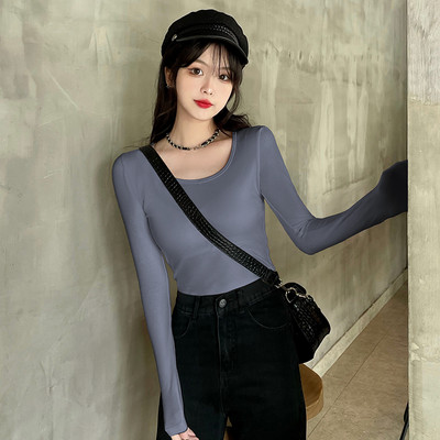 Erinevates värvides vabaaja naiste pluus