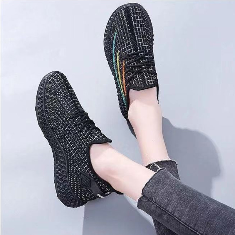 Naiste kingad Kevad Uus Trend Hingav võrk lendavad kootud tossud Korea versioon Mugavad vabaajajalatsid Kõik sobivad