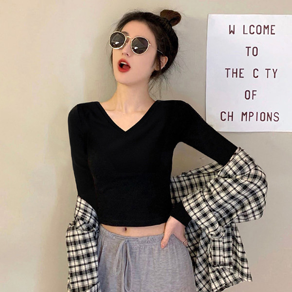 Női rövid blúz V-nyakkal, két színben