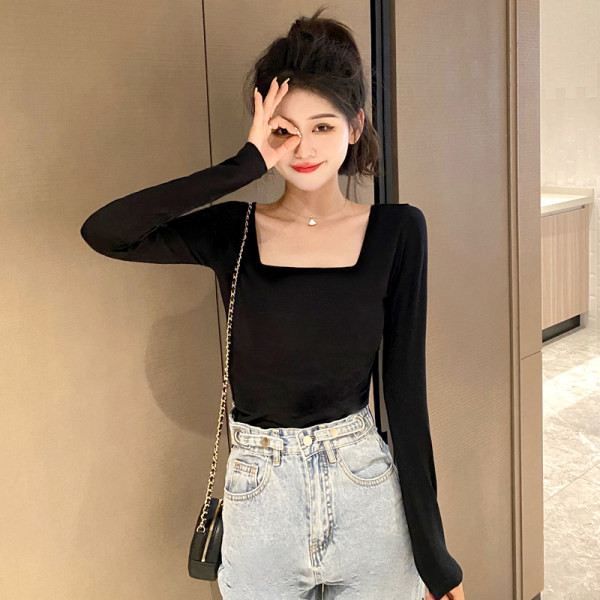 Puhas mudelpluus kandilise kaelusega