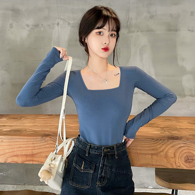 Naiste vabaaja pluus kandilise kaelusega