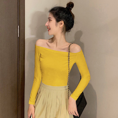 Moteriškos palaidinės švarus modelis - su laivelio iškirpte