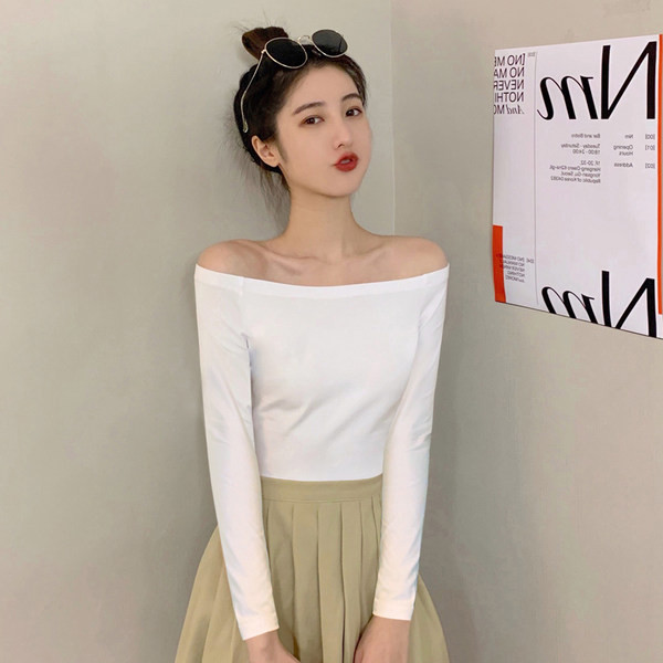 Moteriškos palaidinės švarus modelis - su laivelio iškirpte