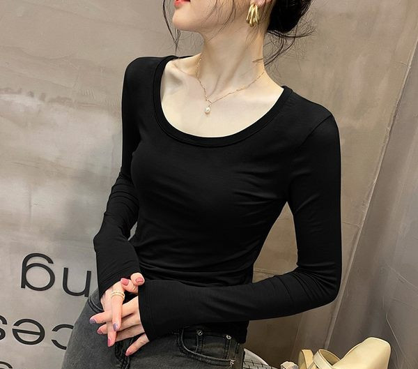 Ühevärviline ümara kaelusega pikkade varrukatega pluus naistele