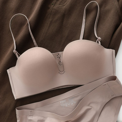 Bešavno žensko donje rublje - set grudnjaka ili gaćica