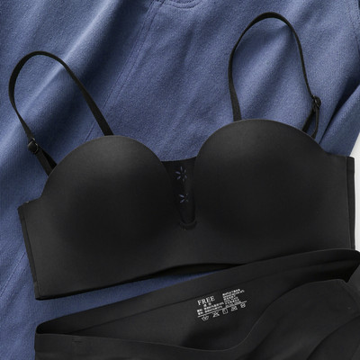 Bešavno žensko donje rublje - set grudnjaka ili gaćica