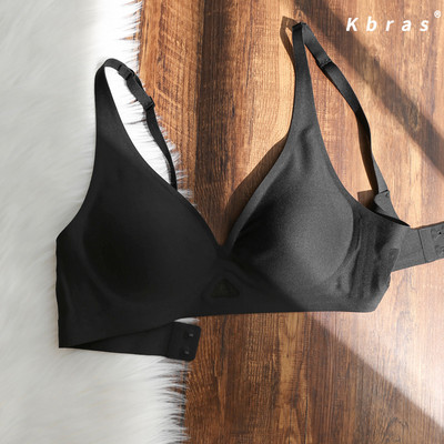 Moteriška liemenėlė su trikampiu kaušeliu