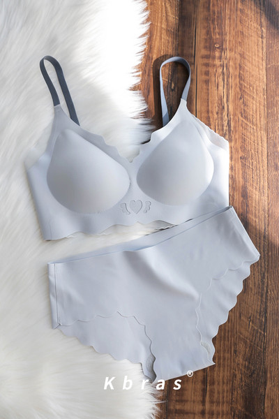 Moteriška tinklinė liemenėlė su petnešėlėmis