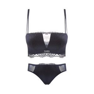 Intymus nėriniuotas apatinis trikotažas - liemenėlės ir bikinio komplektas